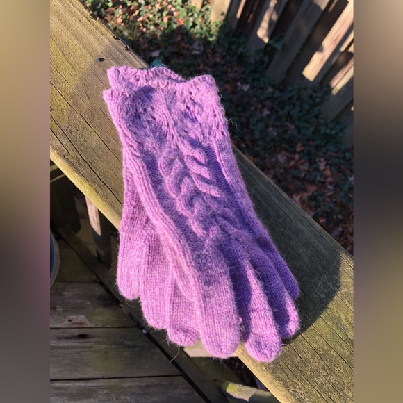 Ralph Lauren purple wool gloves - Picture 9 of 9